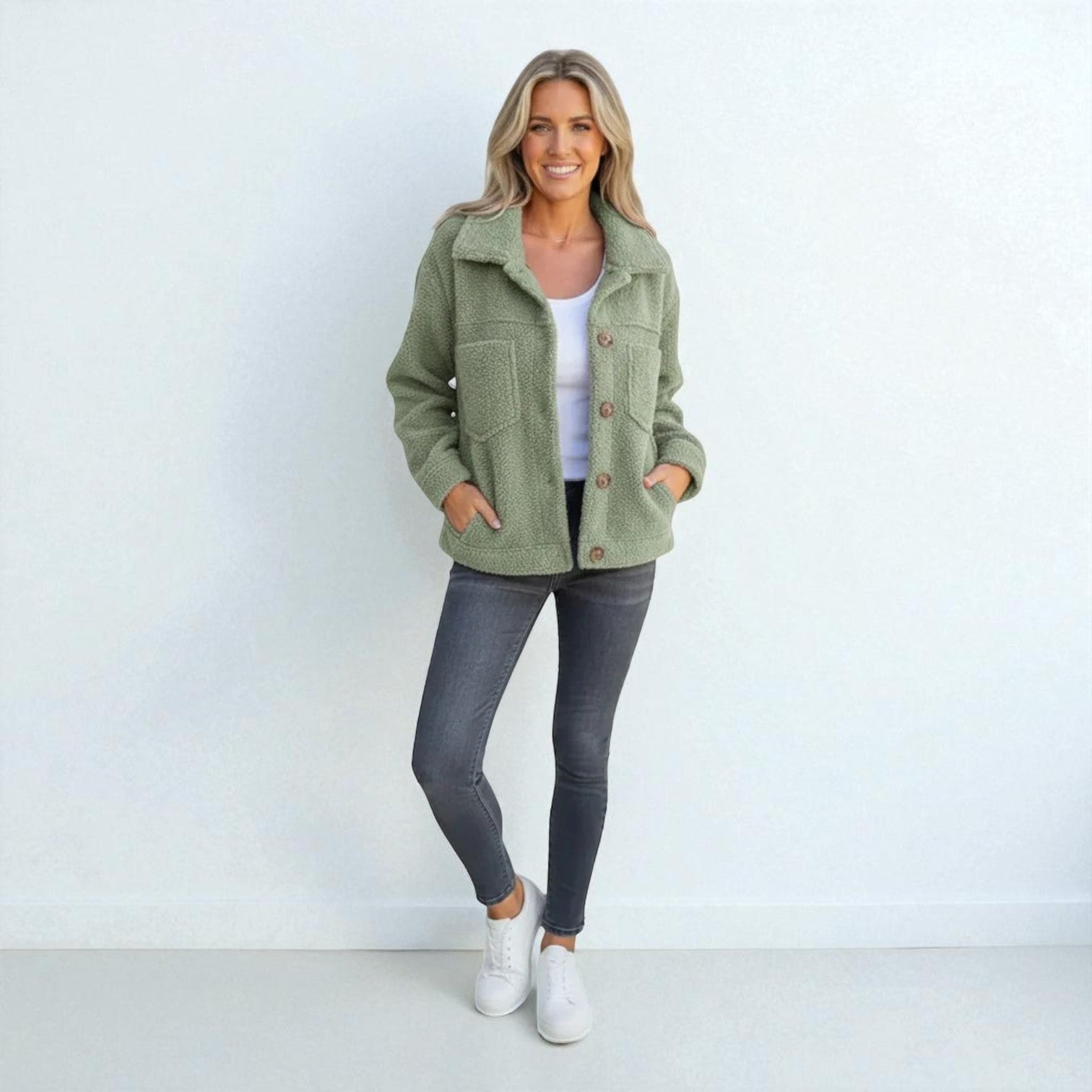 Stylische Übergangsjacke mit gemütlicher Teddy-Optik