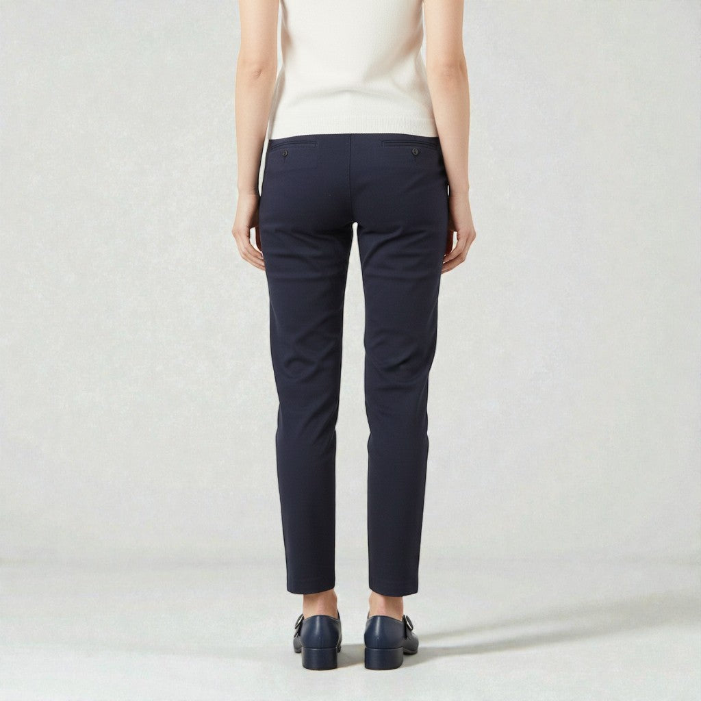 Elegante Komfortschuhe mit stilvollem Riemen und Absatz