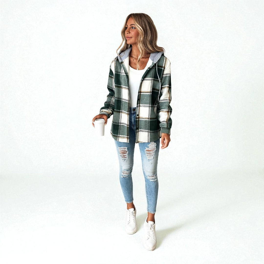 Kariertes Damenhemd mit Kapuze und Knopfleiste